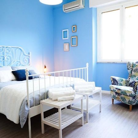 Villa Aurelia - Seafront Apartment With Terrace Куарту-Сант'Элена Экстерьер фото